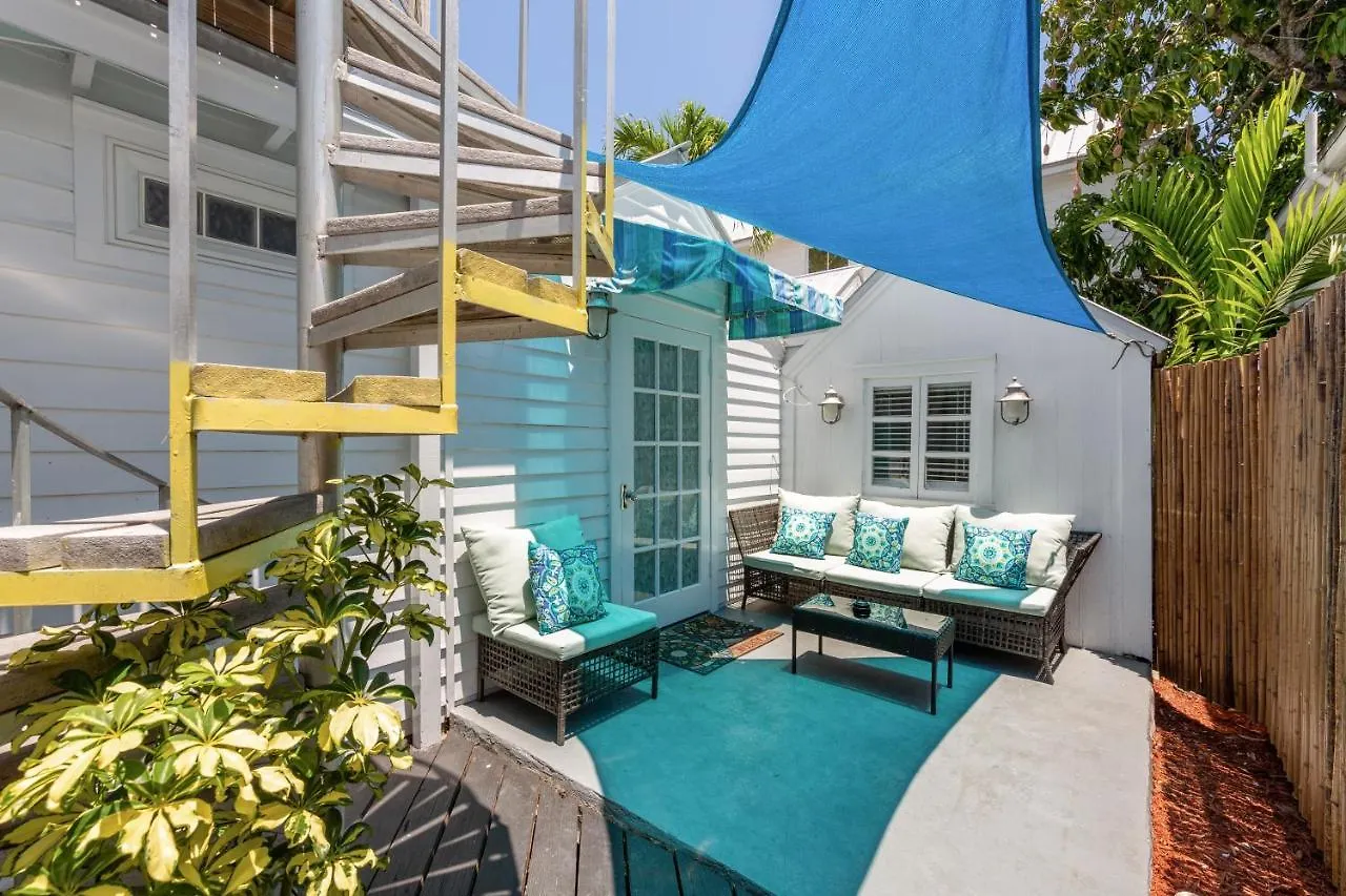 Wicker Guesthouse Key West