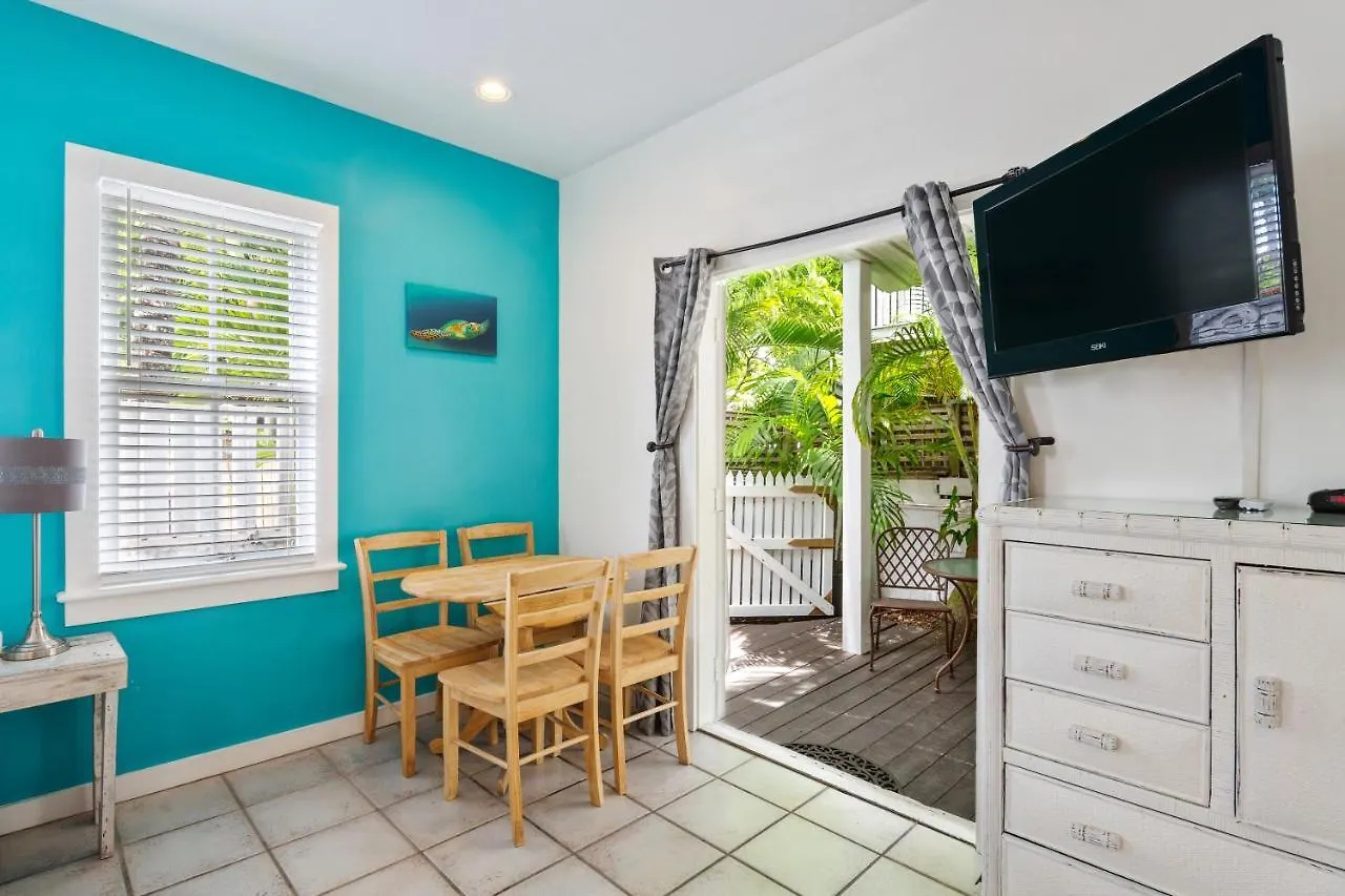 Wicker Guesthouse Key West