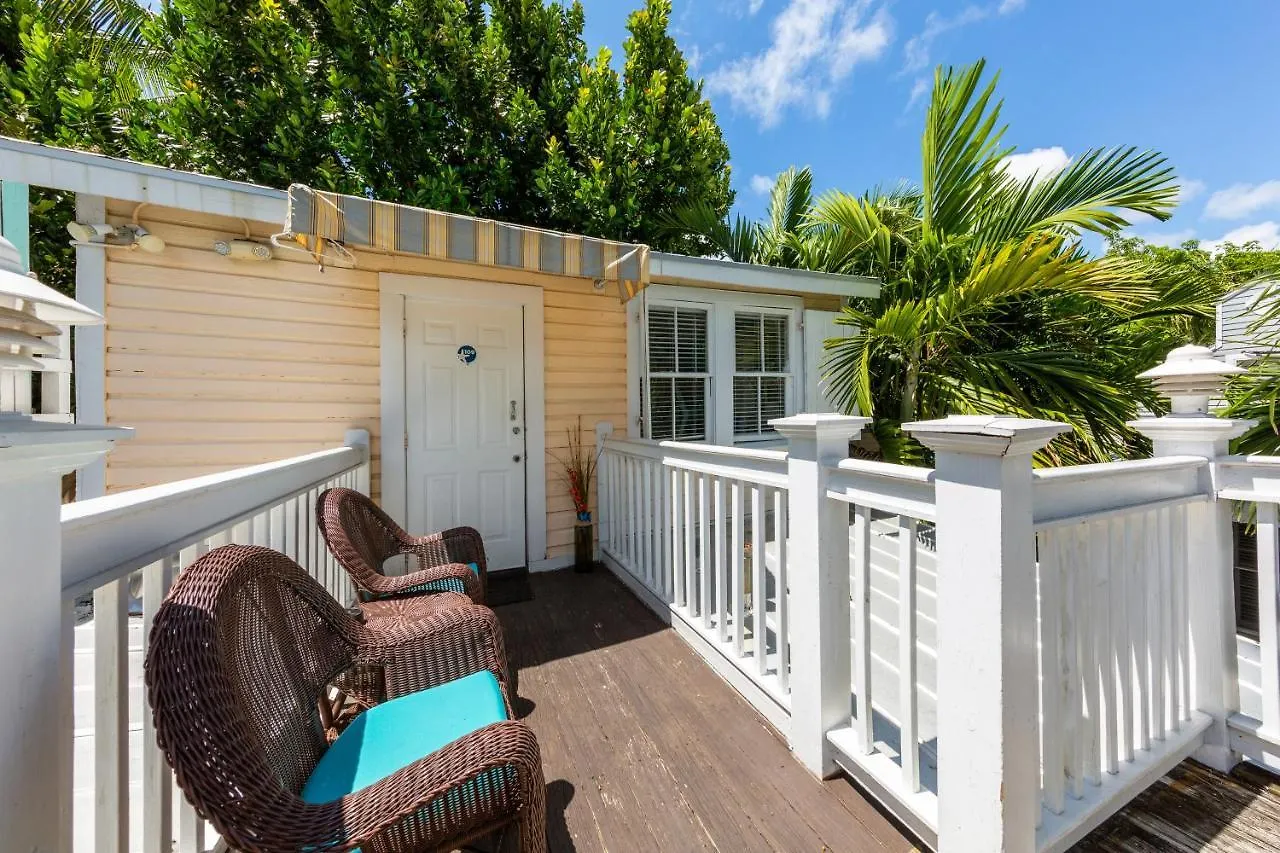*** Kro Wicker Guesthouse Key West USA