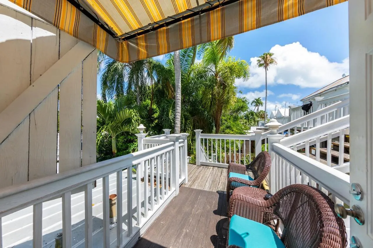 Wicker Guesthouse Key West