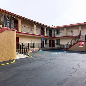 Econo Long 2* Long Beach
