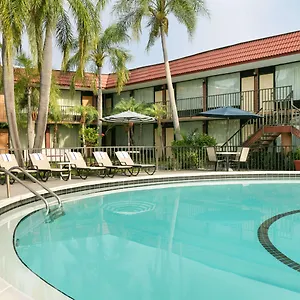 Hotel Days By Wyndham Clearwater/central **