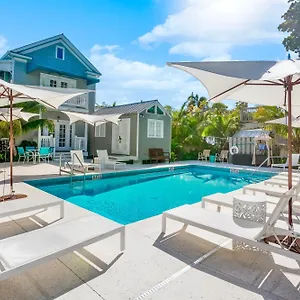 Eden House *** Key West